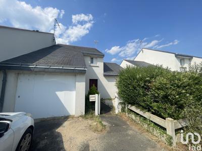 Maison 4 pièces de 95 m² à Varennes-sur-Loire (49730)