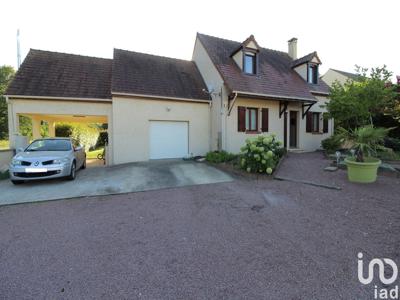 Maison 7 pièces de 125 m² à Courtenay (45320)