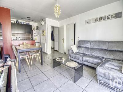 Appartement 2 pièces de 44 m² à Mantes-la-Ville (78711)