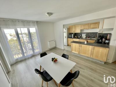Appartement 3 pièces de 62 m² à Les Ulis (91940)