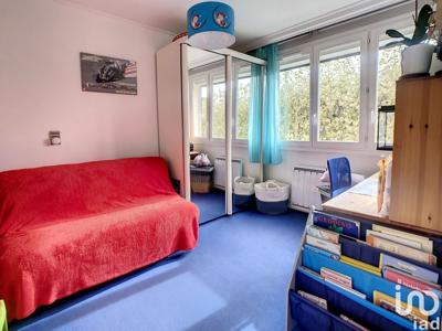 Appartement 4 pièces de 62 m² à La Garenne-Colombes (92250)