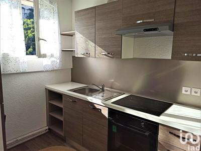 Appartement 5 pièces de 67 m² à Ornans (25620)