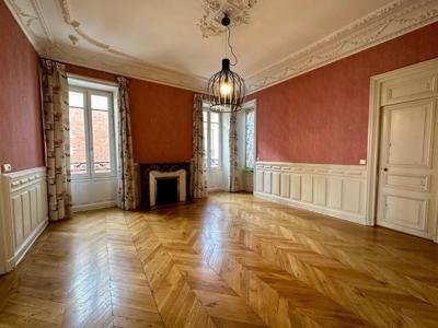 4 bedroom luxury Flat for sale in Clermont-Ferrand, Auvergne-Rhône-Alpes