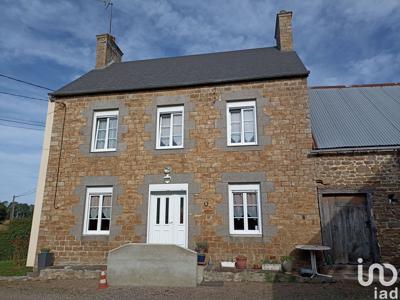 Maison 4 pièces de 75 m² à Hocquigny (50320)