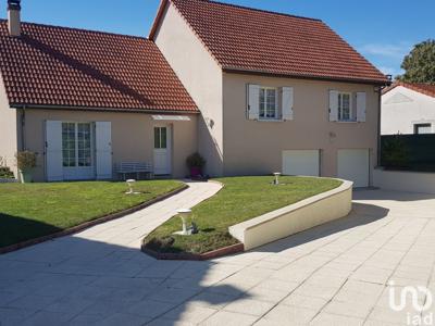 Maison 6 pièces de 160 m² à Pogny (51240)