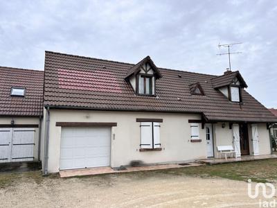 Maison 7 pièces de 150 m² à Romorantin-Lanthenay (41200)