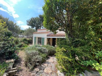 Maison de 4 chambres de luxe en vente à Saint-Mitre-les-Remparts, Provence-Alpes-Côte d'Azur