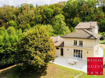 Maison de luxe 3 chambres en vente à Marcy-l'Étoile, Auvergne-Rhône-Alpes