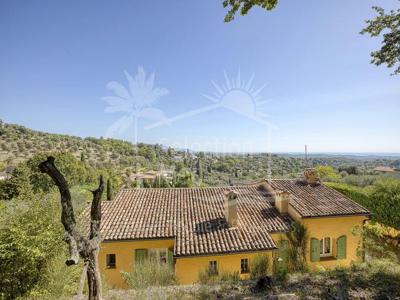 Maison de prestige de 161 m2 en vente Le Rouret, Provence-Alpes-Côte d'Azur