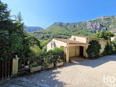 Vente maison 4 pièces 141 m² Tourrettes-sur-Loup (06140)