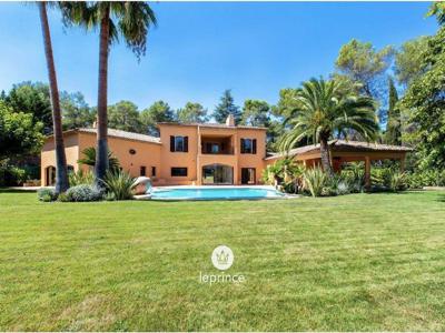 14 room luxury House for sale in Mougins, French Riviera