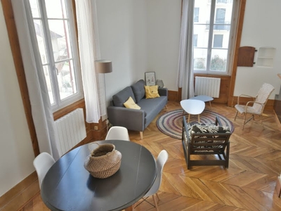 Location meublée appartement 2 pièces 40.44 m²