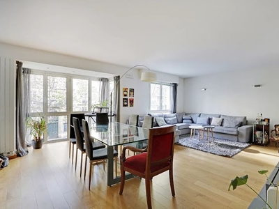 Vente appartement 5 pièces 107.78 m²