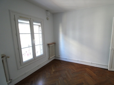 Appartement 2 pièces de 34 m² à Saint-Germain-en-Laye (78100)