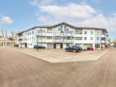 Appartement 2 pièces de 46 m² à Soustons (40140)