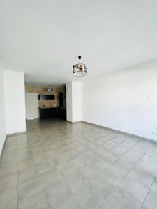 Location appartement 2 pièces 64.3 m²