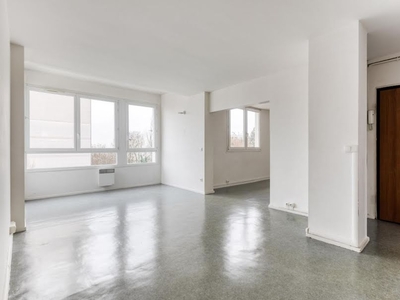 Location appartement 5 pièces 79 m²