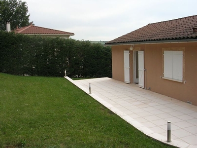 Location maison 6 pièces 168 m²