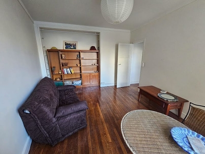 Location meublée appartement 1 pièce 30.4 m²