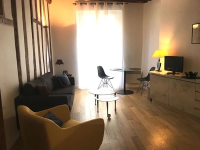 Location meublée appartement 2 pièces 40.3 m²