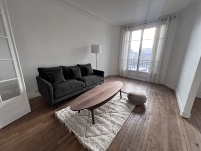 Location meublée appartement 3 pièces 73 m²