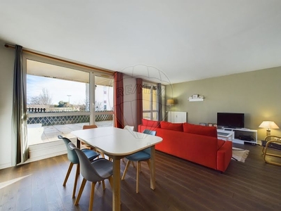 Location meublée appartement 7 pièces 125 m²
