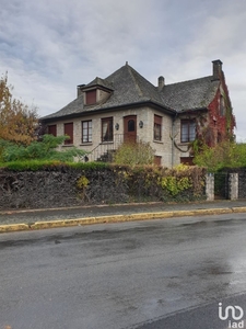 Maison 10 pièces de 243 m² à - (19400)