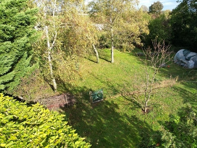 Terrain de 1 000 m² à Saint-Étienne-sur-Reyssouze (01190)