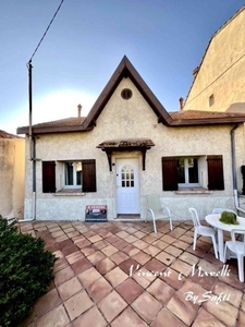 Vente maison 4 pièces 79 m² Toulon (83000)