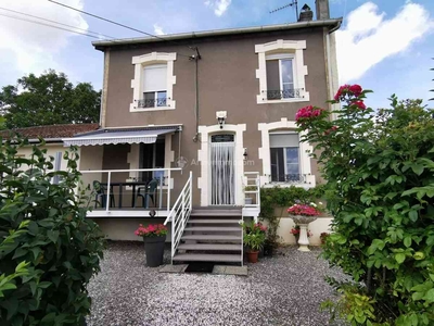 Vente maison 6 pièces 136 m² Val-de-Meuse (52140)