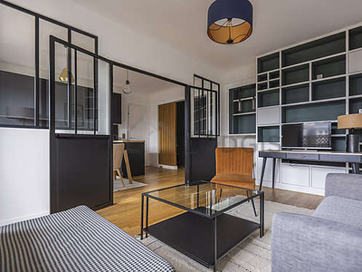 Appartement 2 chambres meublé avec ascenseur et local à vélosPorte de Versailles (Paris 15°)