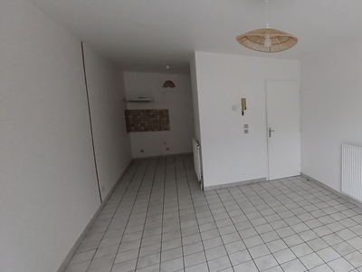 Appartement 3 pièces de 55 m² à Joinville (52300)