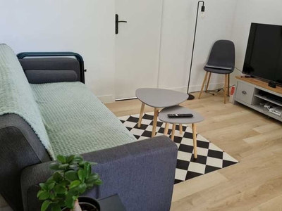 Chambre spacieuse dans appartement meublé, Nord de CAEN, CHU