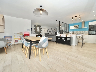 Maison 6 pièces de 164 m² à Vigny (57420)