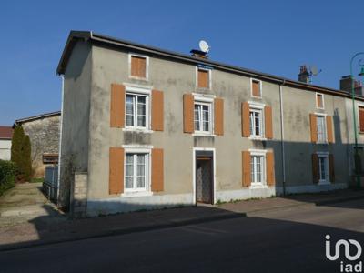 Maison 4 pièces de 120 m² à Dommartin-le-Saint-Père (52110)