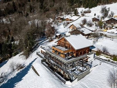16 room luxury House for sale in Verchaix, France
