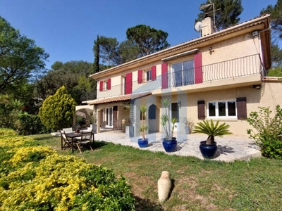 4 room luxury Flat for sale in Mougins, France