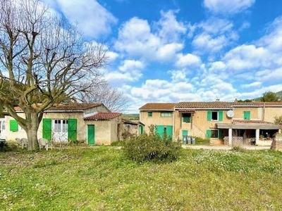 Vente maison 10 pièces 170 m² Sanary-sur-Mer (83110)