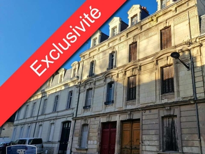 Vente maison 10 pièces 260 m² Saumur (49400)