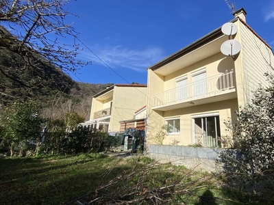 Vente maison 4 pièces 130 m² Foix (09000)