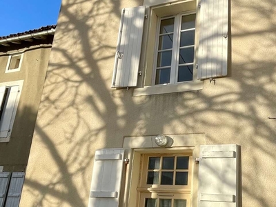 Vente maison 4 pièces 60 m² Hiersac (16290)