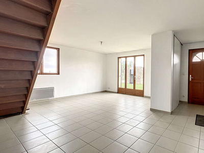 Vente maison 4 pièces 81 m² Guichainville (27930)