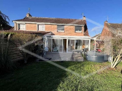 Vente maison 5 pièces 103 m² Combs-la-Ville (77380)