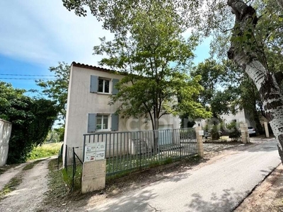 Vente maison 5 pièces 104 m² Aigues-Mortes (30220)