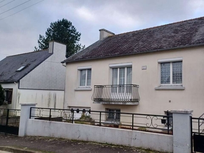 Vente maison 5 pièces 72 m² Carhaix-Plouguer (29270)