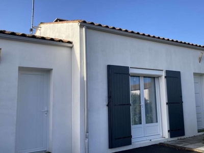 Vente maison 6 pièces 104 m² Marennes (17320)