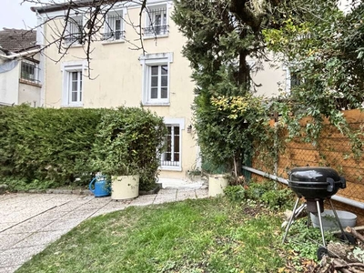 Vente maison 7 pièces 140 m² Groslay (95410)