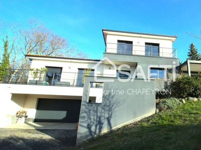 Vente maison 8 pièces 165 m² Cournon-d'Auvergne (63800)