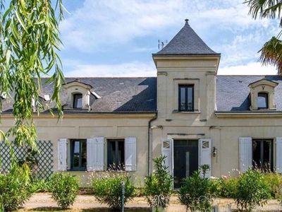 Vente maison 8 pièces 205 m² Varennes-sur-Loire (49730)