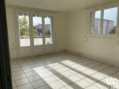 Appartement 3 pièces de 59 m² à Le Cannet-des-Maures (83340)